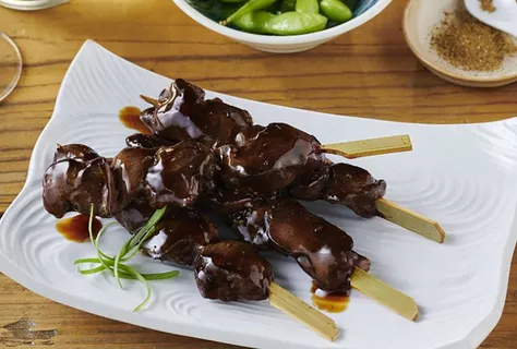 Brochettes de foies de volaille grillées