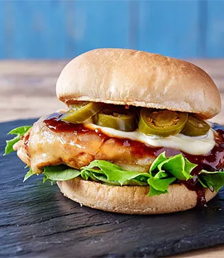Burger au poulet épicé