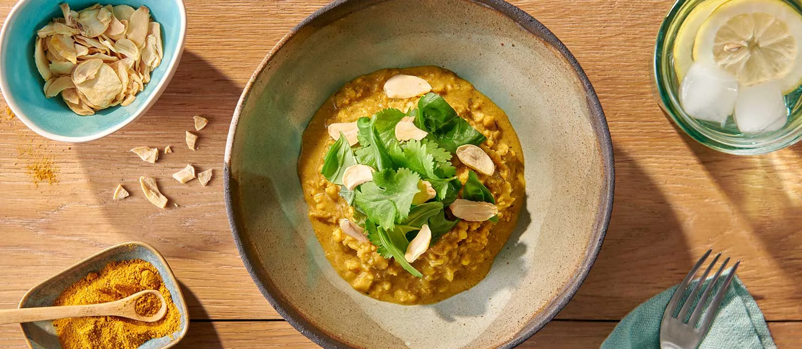 Riz de chou-fleur avec sauce au curry