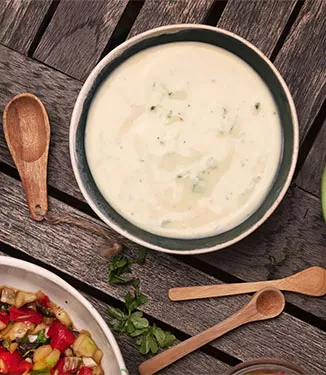 Dip au yaourt et à la moutarde
