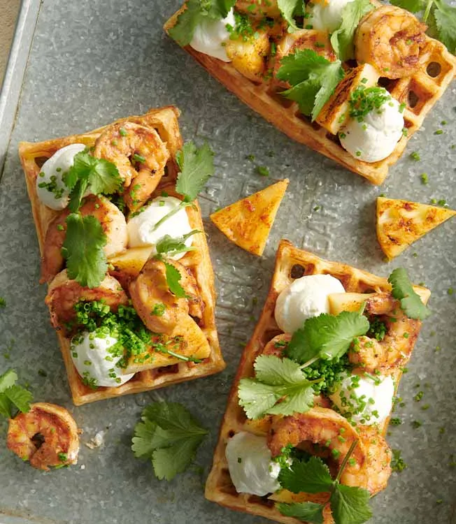 Gaufres aux crevettes et à l’ananas