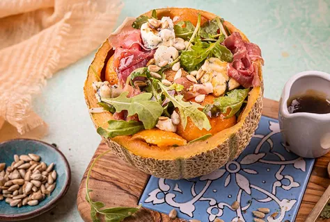Salade de roquette au melon et prosciutto