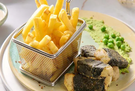 Fish & chips vegan au céleri-rave et pois
