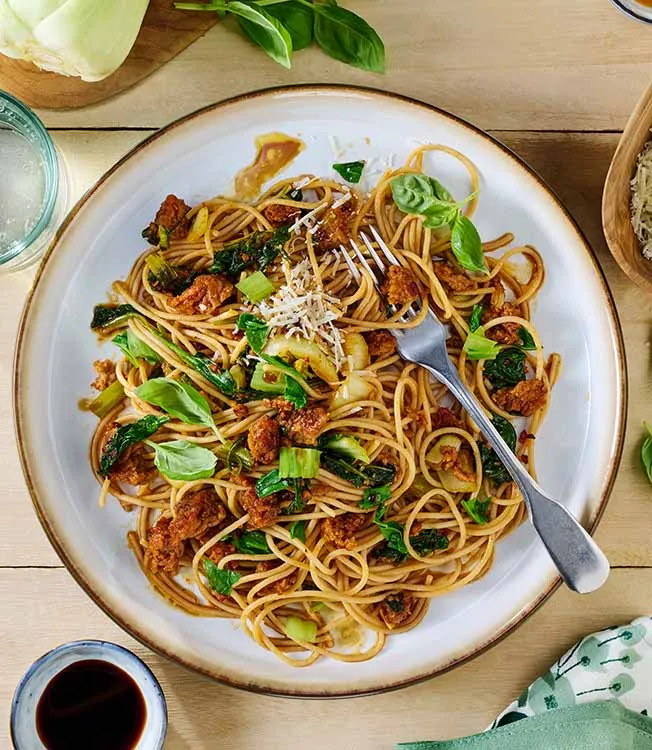 Spaghetti végétariens relevés