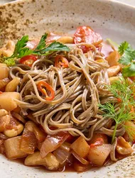 Nouilles soba au ragoût de fenouil