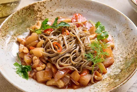 Nouilles soba au ragoût de fenouil