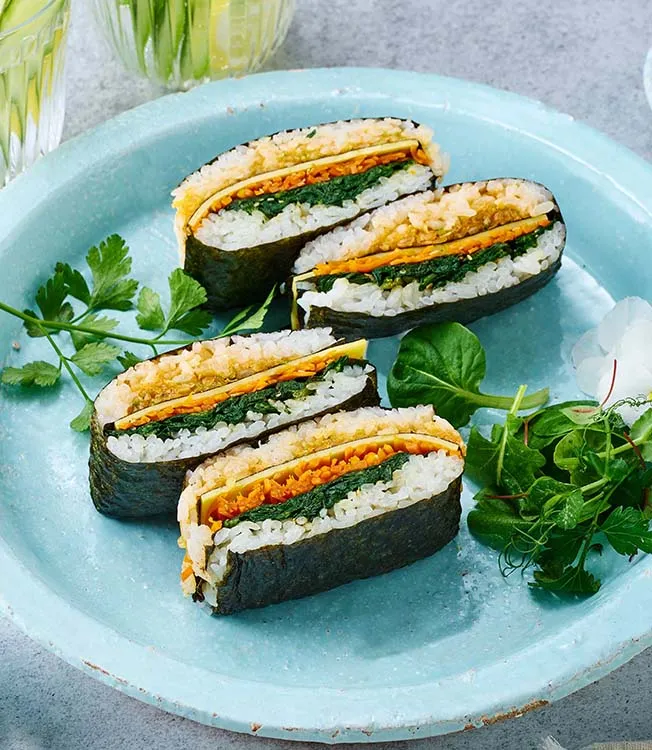 Vegan onigirazu