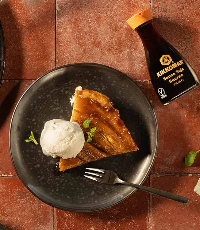 Tarte tatin à la banane et sauce soja sucrée