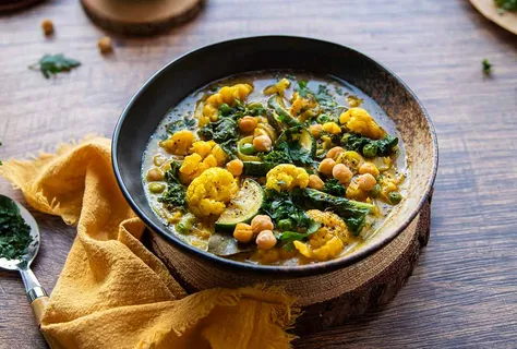 Chaudrée de chou frisé et pois chiches