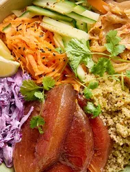 Ceviche de saumon au melon et quinoa