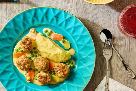 Boulettes de viande et écrasé de pommes de terre