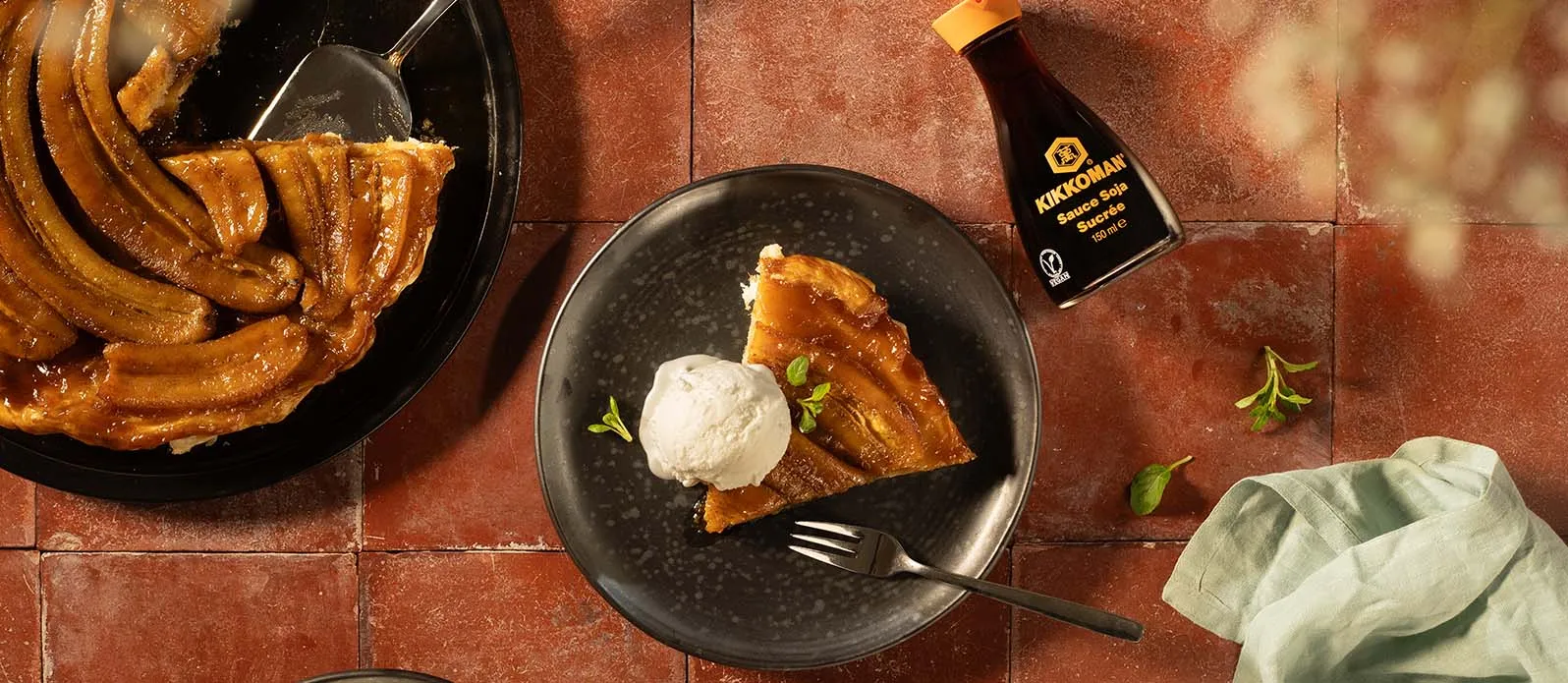 Tarte tatin à la banane et sauce soja sucrée