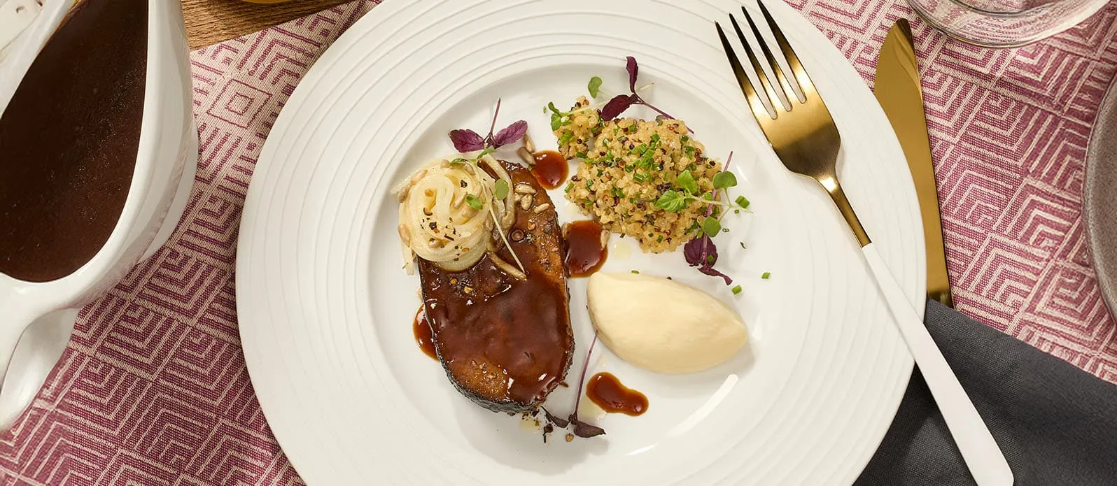 Épaules de bœuf braisé au quinoa et céleri-rave