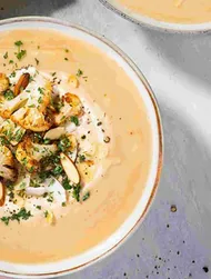 Soupe de chou-fleur grillé