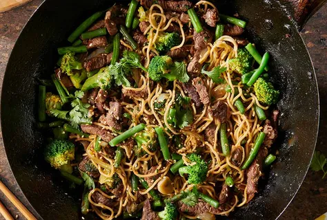 Sauté de mines au boeuf et brocoli