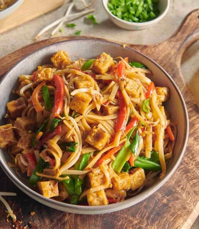 Chow Mein végétarien (Sauté de mines au tofu)