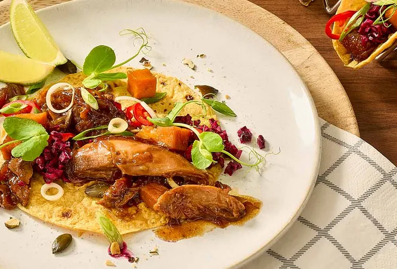 Tacos d'oie à la courge caramélisée et sauce salsa