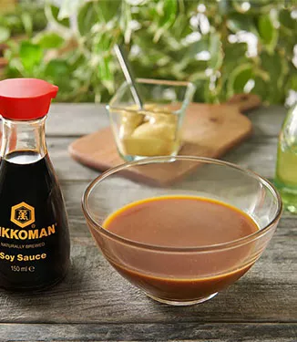 Marinade “gluante” au miel et sauce soja