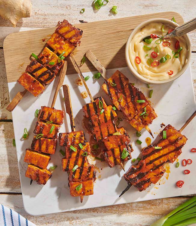Brochettes de tofu marinées façon Teriyaki